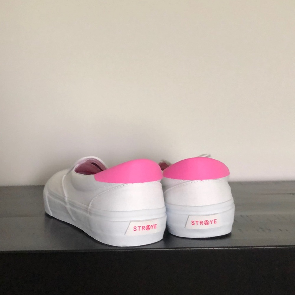 Straye men’s 11 women 12.5